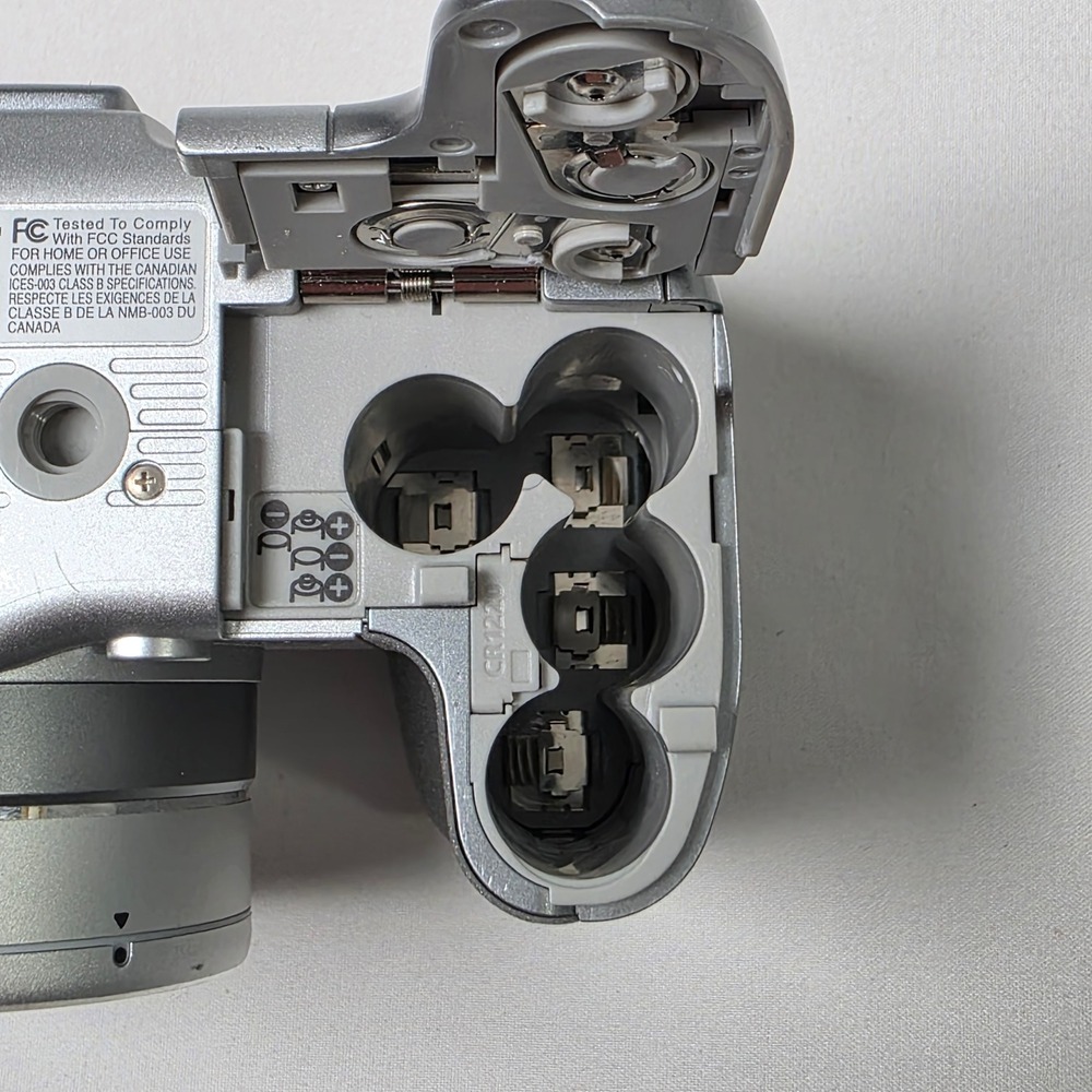Canon PowerShot S2 IS Digital Camera 5.0MP 12x Zoom PC1130 Bridge PARTS ONLY - Picture 7 of 8